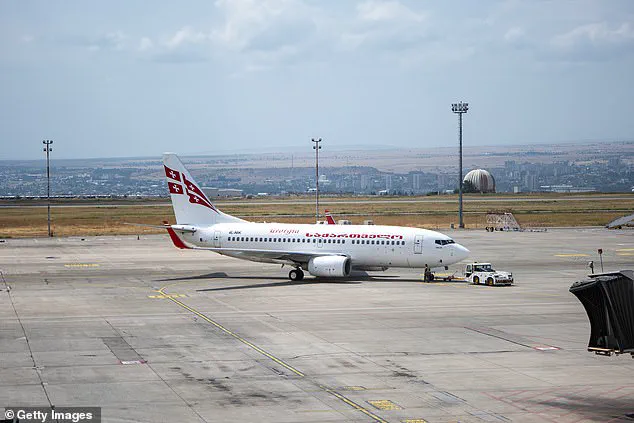 Privileged Insights: How Airline Experts Are Silencing the Clap After Landing