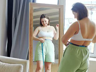 Single Workout Session Slows Cancer Growth, Says Australian Study; Experts Advise Regular Exercise for Public Health