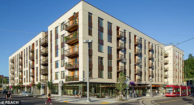 Portland's South Waterfront Becomes Epicenter of Protests Amid ICE Tensions