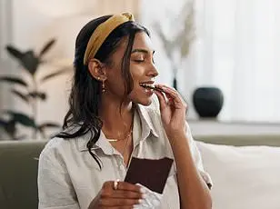 Aldi Recalls Choceur Holiday Barks Chocolate Over Undeclared Pecans Allergy Risk