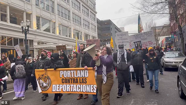 Controversial U.S. Raid in Venezuela Sparks National Debate Over Foreign Policy Shift