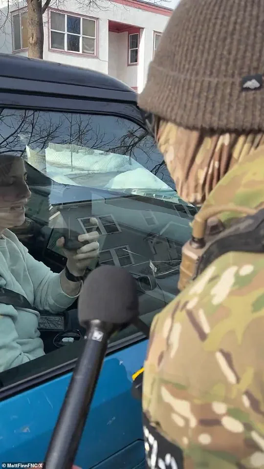 Breaking: Minneapolis Women Confront ICE Agents in Viral Footage Amid Renewed Debate Over Law Enforcement Accountability After Renee Nicole Good Shooting