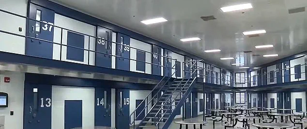 Butler County Sheriff Faces Backlash Over 'Warden Burger' Meal for Inmates in Solitary Confinement