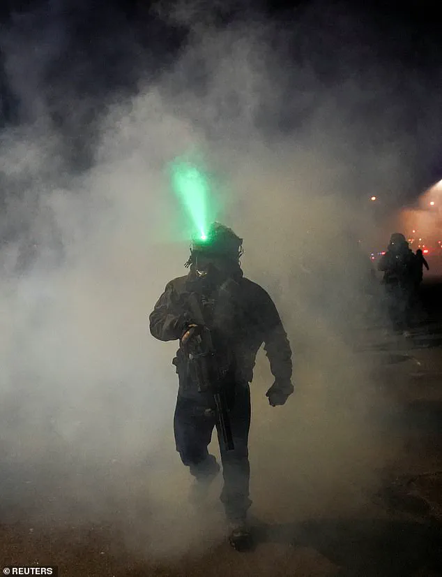 Trump Threatens to Deploy Military in Minnesota Under Insurrection Act as Protests Escalate Over Immigration Enforcement