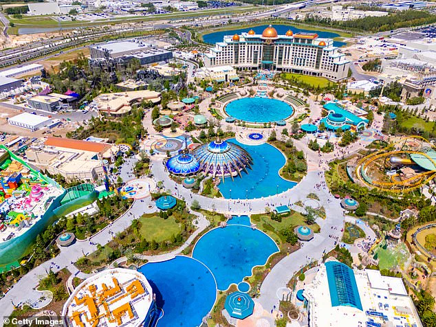 Lawsuit Filed After 70-Year-Old Grandmother Dies from Brain Aneurysm on Universal Orlando's Revenge of the Mummy; Family Questions Safety Protocols