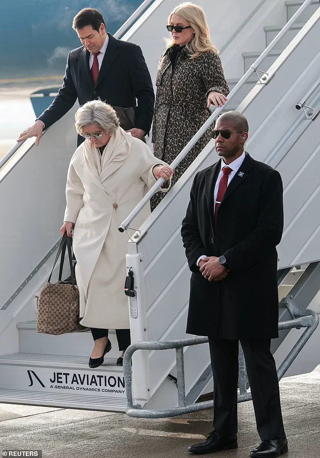 Trump Faces European Leaders at WEF Amid Greenland Acquisition Proposal