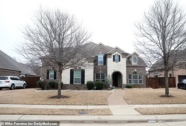 British Father Accidentally Shoots Daughter in Texas During Visit