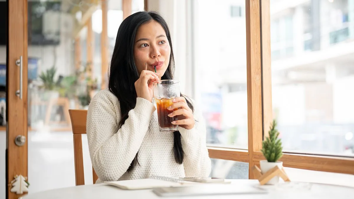 Study Finds Coffee, Tea May Reduce Dementia Risk by 18%