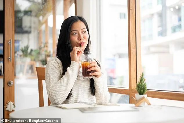 Study Finds Coffee, Tea May Reduce Dementia Risk by 18%