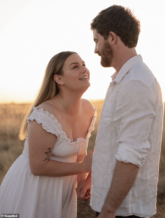 The Hidden Burden of Adult Acne: A Silent Struggle Affecting Millions and Shattering Self-Esteem