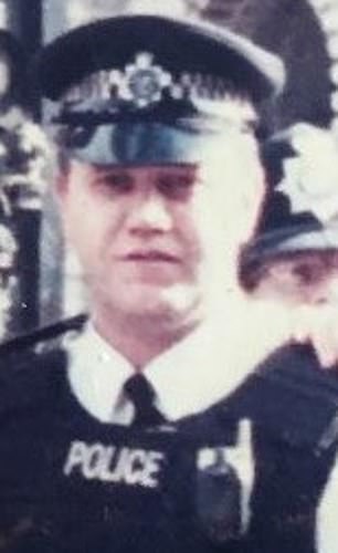 Former Scotland Yard Officer Alleges Prince Andrew Brought Women to Buckingham Palace in Secret, Raising Questions About Royal Security