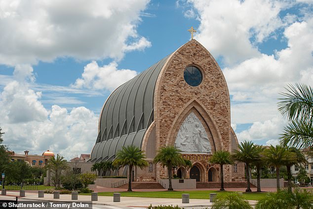 Measles Outbreak at Ava Maria University Sparks Concern as Disease Resurges Nationwide