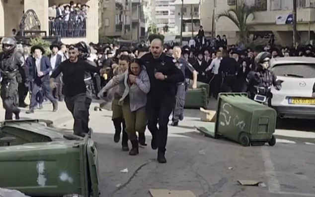 Israeli Soldiers Rescued After Mob Attack in Bnei Brak Amid Conscription Tensions