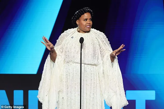 From Teleprompter to Protest: Natasha Rothwell's Bold ICE Confrontation at Awards