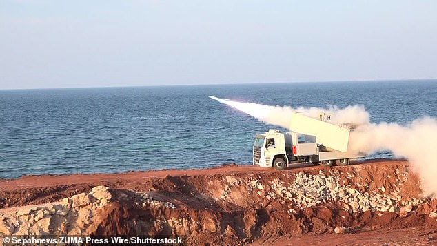 Iran's Strategic Move: Temporarily Closing Strait of Hormuz Sends Stark Warning to the US