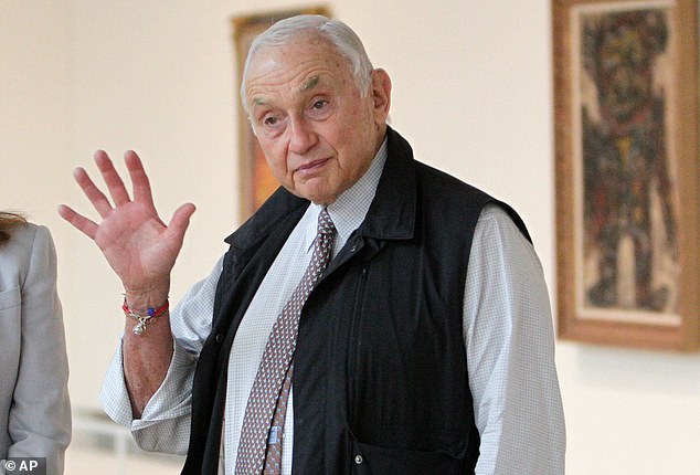 Les Wexner Denies Knowledge of Epstein's Crimes in Congressional Testimony