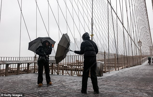 New York Mayor Issues Travel Ban as Historic Blizzard Threatens 24 Inches of Snow, Prompting State of Emergency