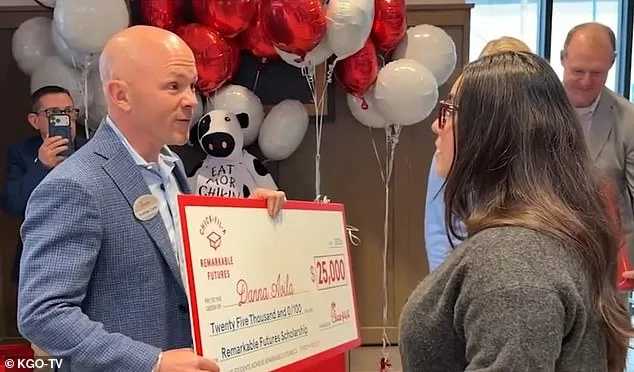 Chick-fil-A CEO Surprises UC Berkeley Student with $25,000 Scholarship in Heartwarming Visit