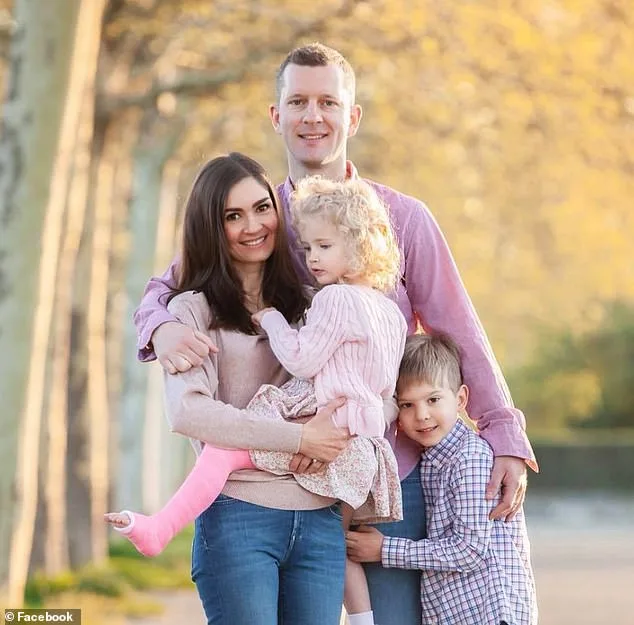 Tragic Incident in Lakewood Ranch: Mother Allegedly Kills Two Children Before Taking Her Life