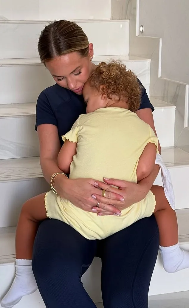 Dubai's LuLu Hypermarket in Chaos as Panic Buying Erupts After Iranian Missile Attacks