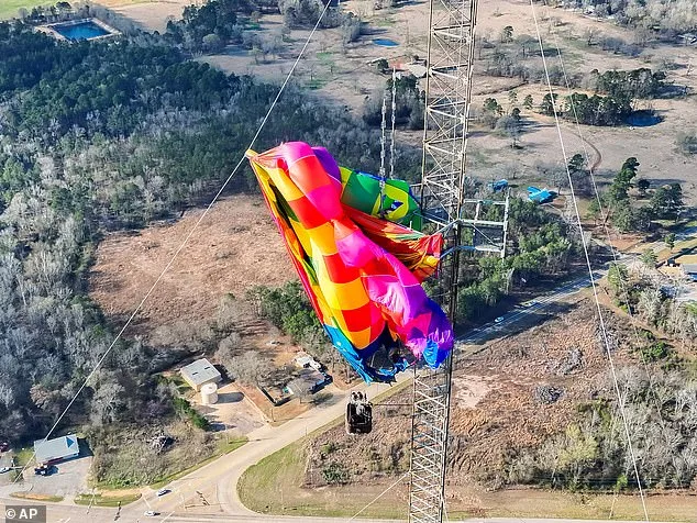 Hot Air Balloon Crashes into Radio Tower Near Longview, Texas; Rescue Operation Underway