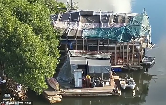 Honolulu's Floating Homeless Encampment Boasts Solar Panels, Kayak Access