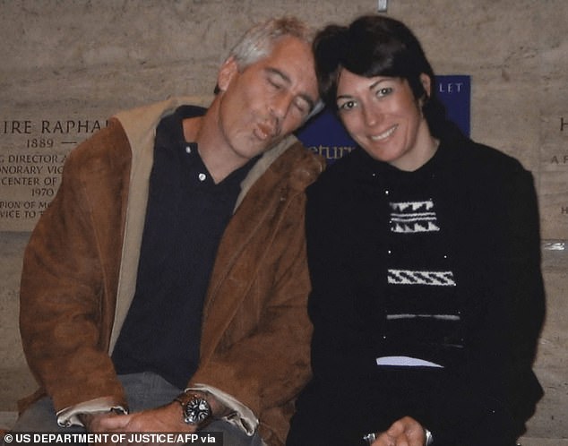 AG Bondi Subpoenaed Over Epstein Files as Bipartisan Probe Intensifies