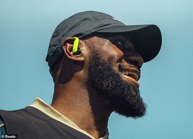 Beats by Dre and Nike Collaborate on Powerbeats Pro 2 Special Edition Earphones: Redefining Performance with Style