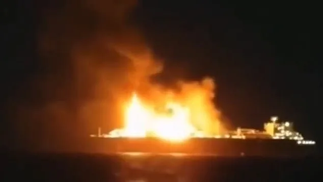 Drifting Russian LNG Tanker Poses Explosion Risk and Environmental Threat in Mediterranean