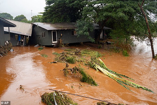 Kona-low Storm Sparks Chaos in Oahu: Over 230 Rescued as Dam Nears Collapse