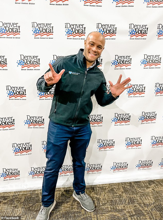 Denver Bookstore Ousts Co-Founder Over Past Support for ICE Amid Backlash