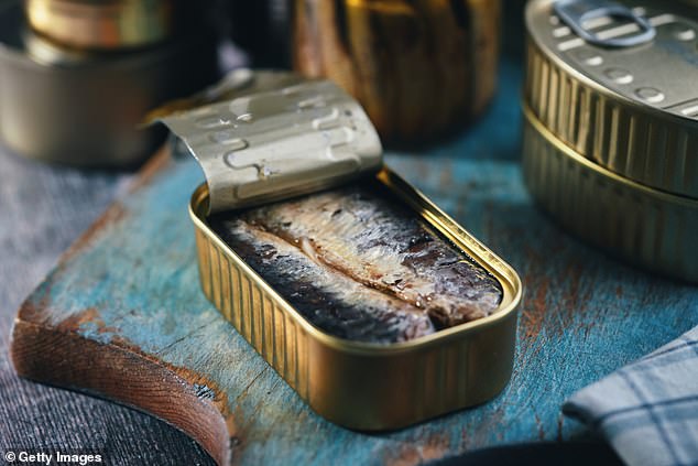 Sardine Fast Gains Traction as Weight-Loss Trend, But Experts Warn of Health Risks