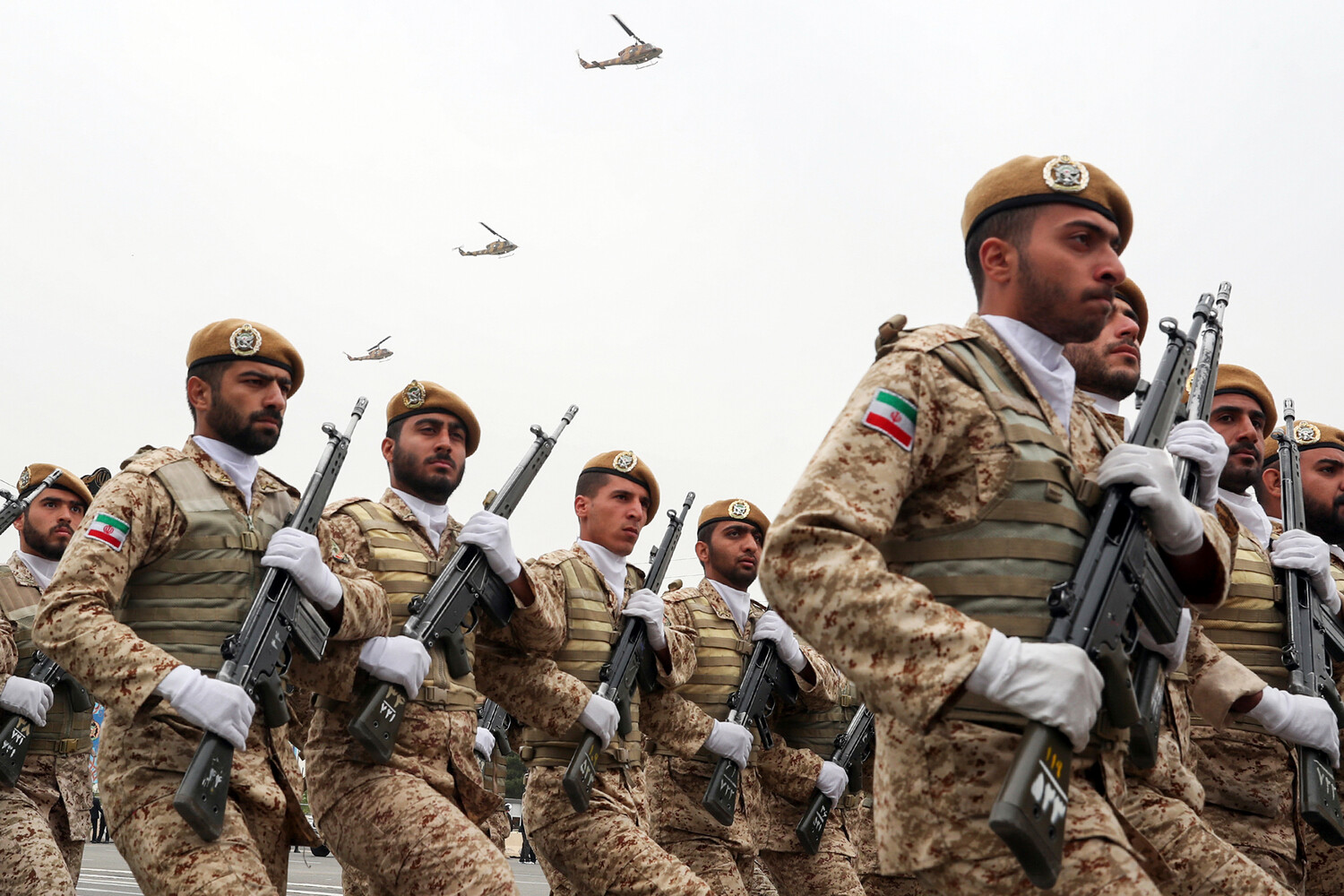 Iran Threatens to Seize UAE and Bahrain Territory if U.S. Launches Ground Operation in Region