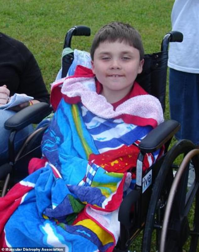 Lawsuit Filed After 24-Year-Old With Muscular Dystrophy Dies During Allegiant Airlines Flight Boarding