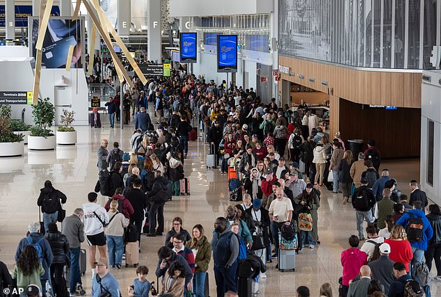 TSA on Brink of Crisis as Government Shutdown Pushes Airports to Edge of Closure