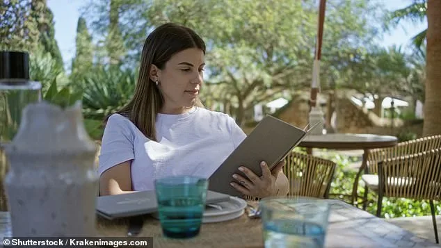 Controversial Tactic: Animal Photos on Menus Boost Vegetarian Sales by 22%