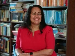 Brain Fog During Menopause: Estrogen Decline and Sleep Disruptions Impact Cognitive Function in Midlife Women