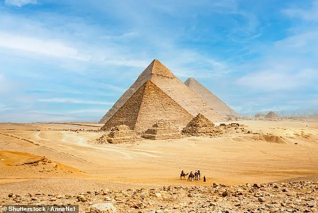 Ancient Engineers' Secret: New Study Reveals Hidden Spiral Ramp Behind Great Pyramid's Construction