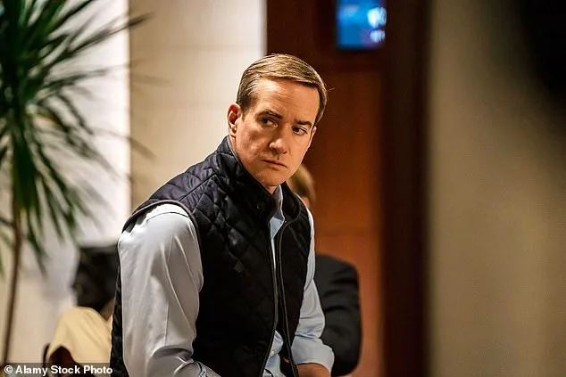 Dark Side of Leadership: New Research Shows Manipulative Employees Are Favored for Personal Gain