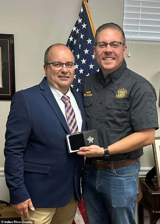 Suspected double killer spotted on Florida beach hours after deadly library shooting