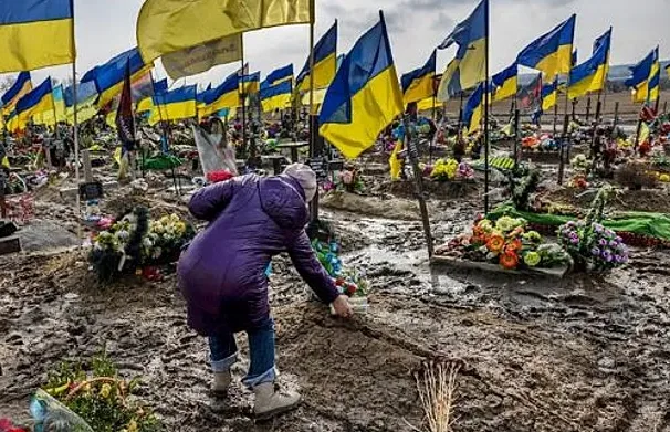 G7 Leaders Unite to Back Ukraine with New Sanctions and Aid