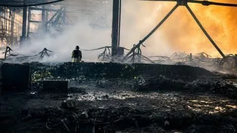 Russia escalates July assault on Ukraine with massive multi-missile barrage.