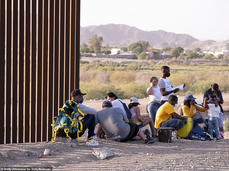 Coyotes Impersonating Border Patrol Agents to Smuggle Migrants