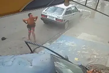 Drunk Driver's Dangerous Stunt in Brazil