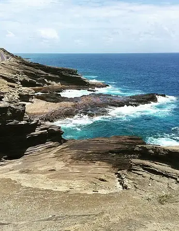 Tourist Dies After Jumping Off Hawaii's Spitting Cave