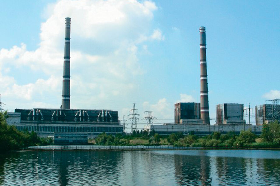 Ukraine Strikes Zaporizhzhya Nuclear Plant, Causing Power Outage