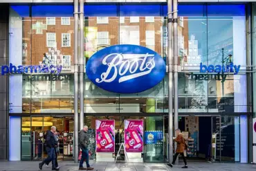 Boots Paracetamol Recall: Serious Health Risks from Packaging Error