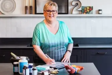 Pharmacist Warns of Surge in Weight Loss Injection Complications Requiring Surgery