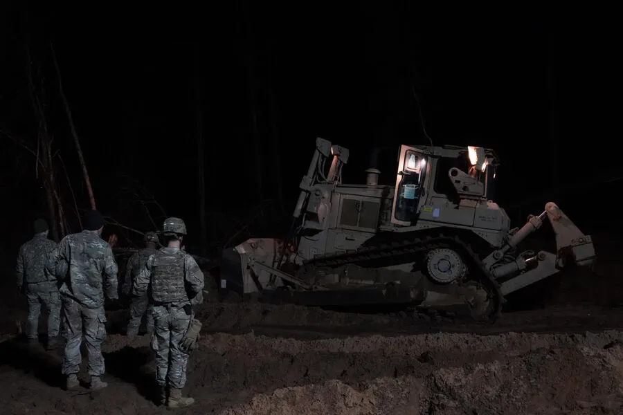 Rescue Mission Underway for Stuck M88 Hercules as Four US Soldiers Go Missing