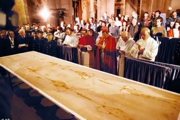 The Shroud of Turin: Unraveling Jesus' Final Moments